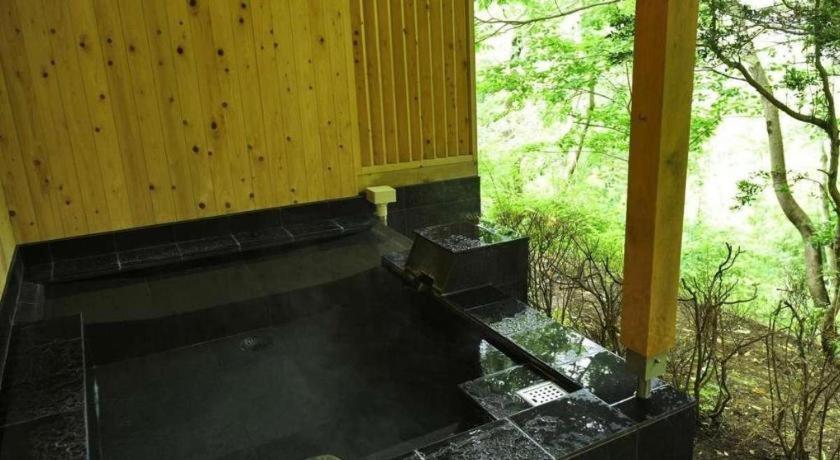 Atami Mori No Onsen Hotel Экстерьер фото